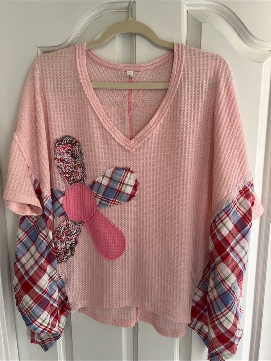 Tops - Pink Patchwork Floral Plaid V-Neck Top